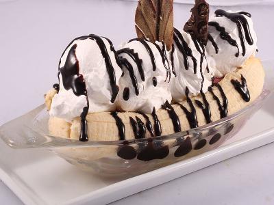 BANANA SPLIT