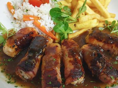 PUNJENI PILEĆI RAŽNJIĆ U SLANINI